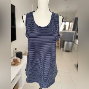 Jones New York shirt, women, size M NWOT